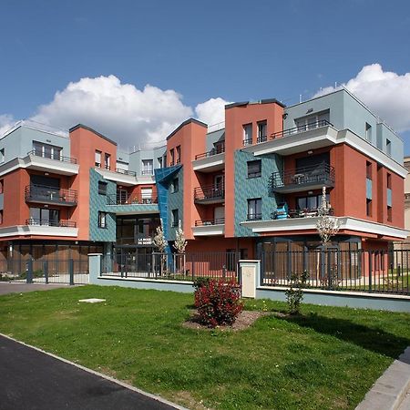 Domitys La Roze De Seine Aparthotel Saint-Aubin-lès-Elbeuf Exteriör bild