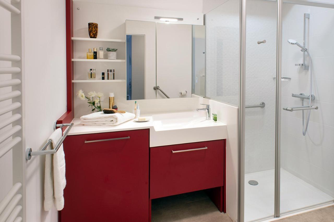 Domitys La Roze De Seine Aparthotel Saint-Aubin-lès-Elbeuf Exteriör bild